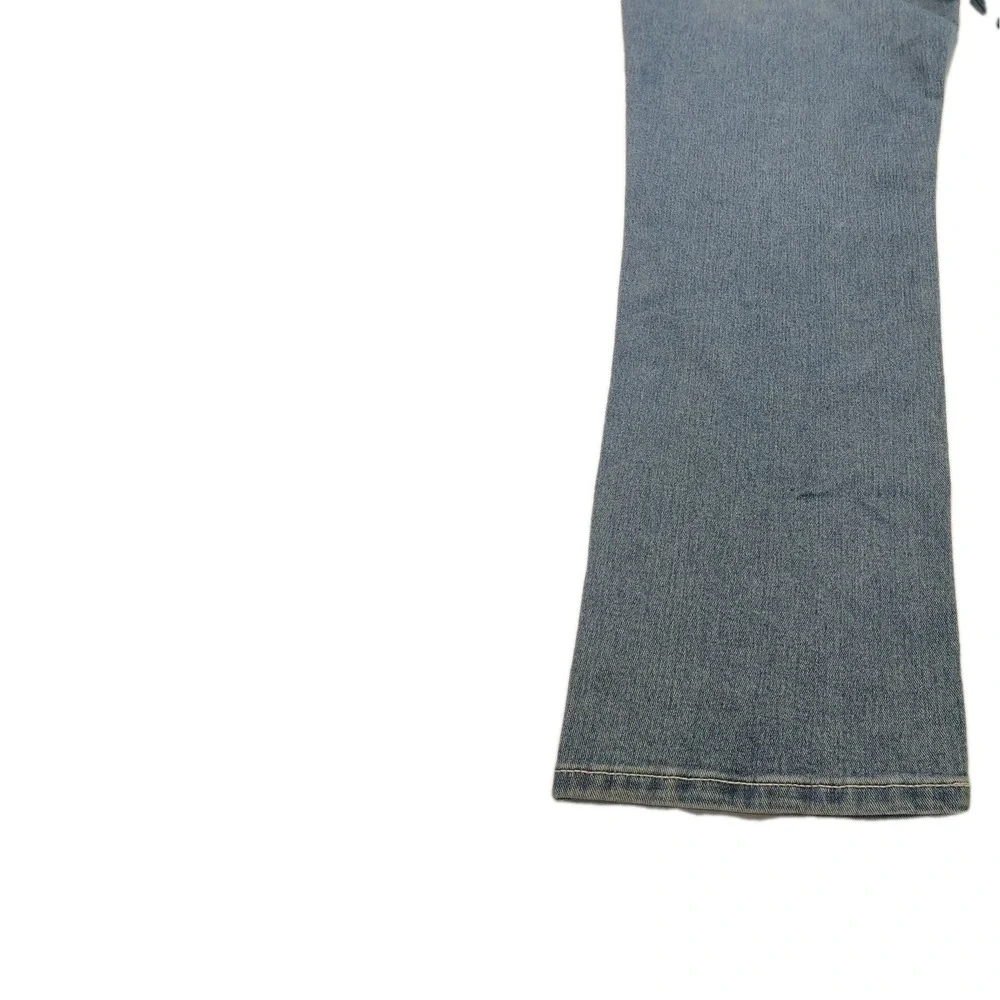 True Religion Geno SN Flap Slim Light Idyllic Wash 40x32 Relaxed Slim Jean‎ A4